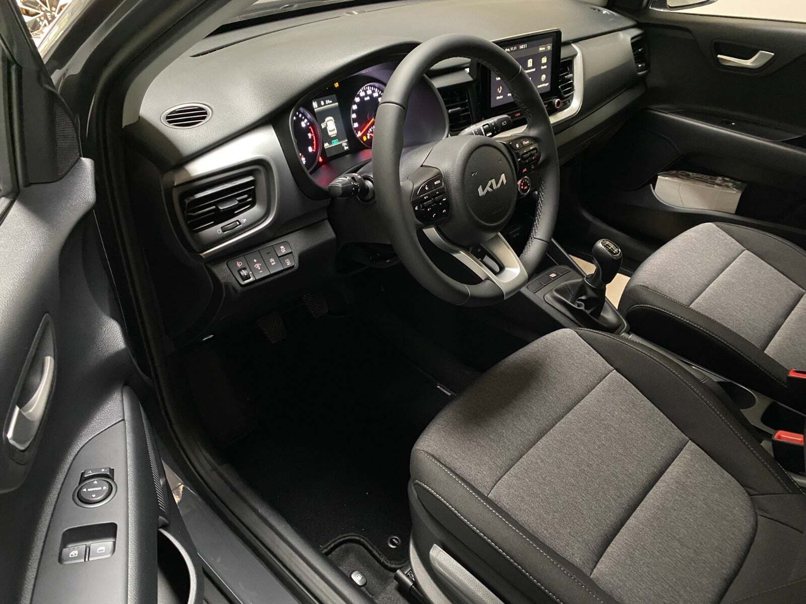 Grå Kia Stonic fra 2022