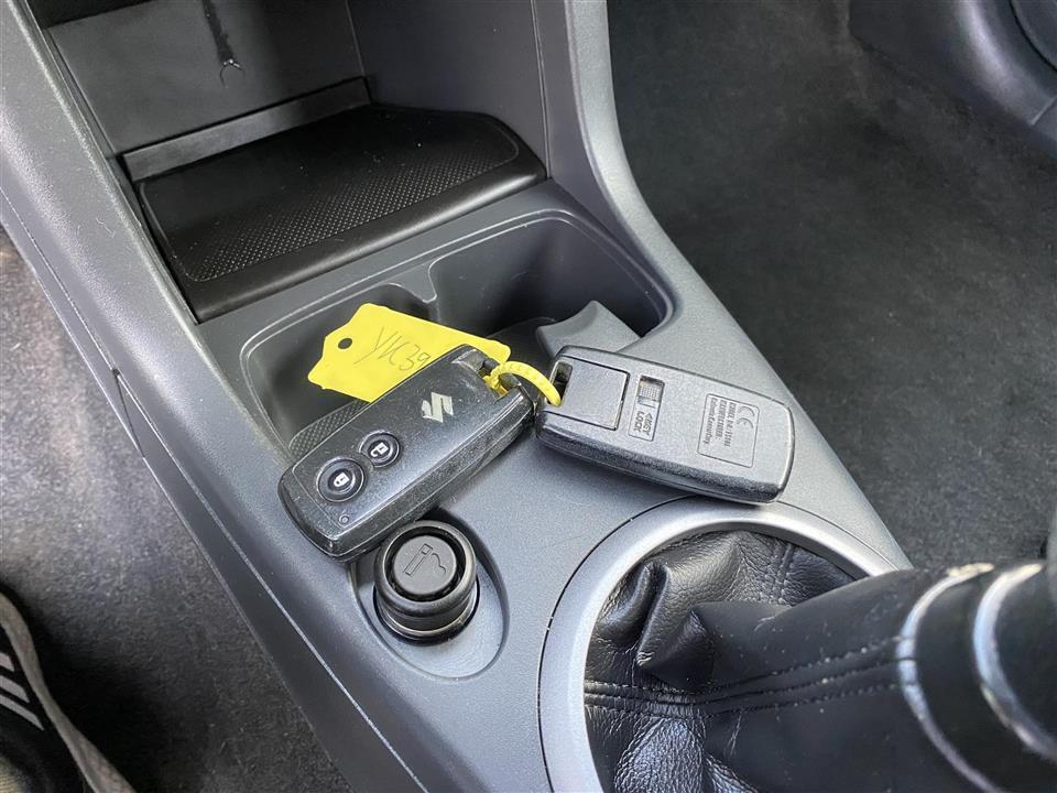 Blå Suzuki Swift fra 2007