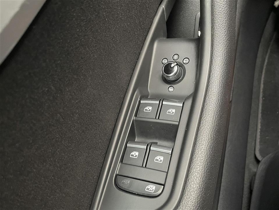 Grå Audi A4 fra 2018