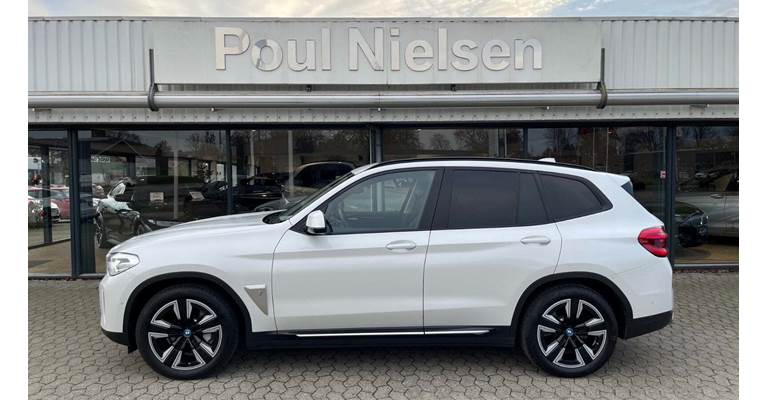 BMW iX3 Charged Impressive (Årgang 01/2021 - 08/2021)