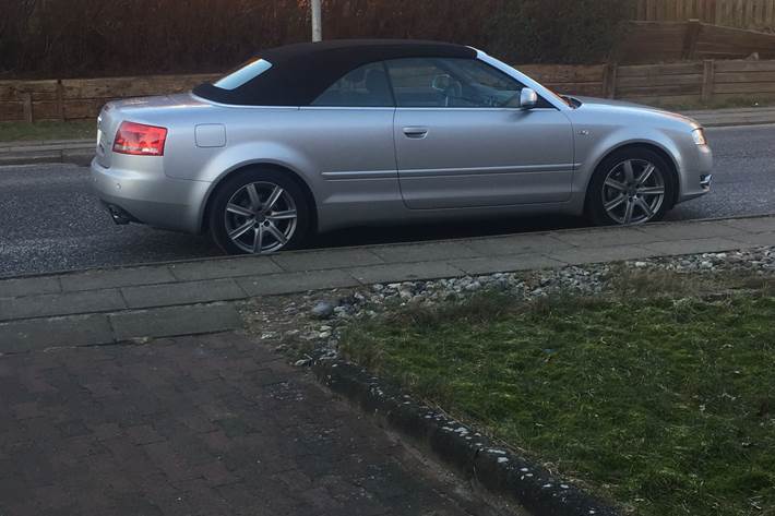 Grå Audi A4 Cabriolet fra 2006