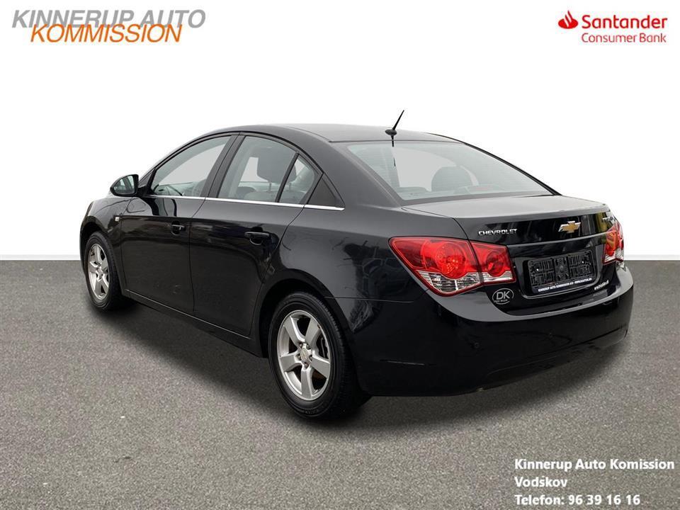 Sort Chevrolet Cruze fra 2009