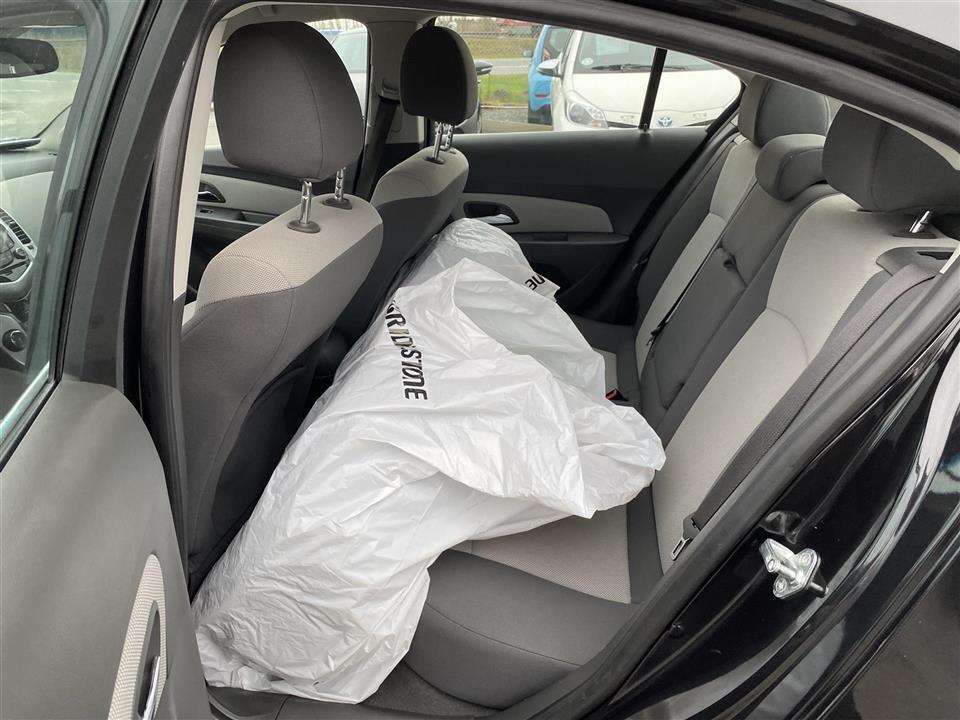 Sort Chevrolet Cruze fra 2009