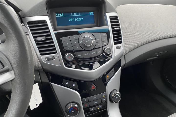 Sort Chevrolet Cruze fra 2009