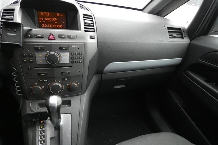Sort Opel Zafira fra 2006