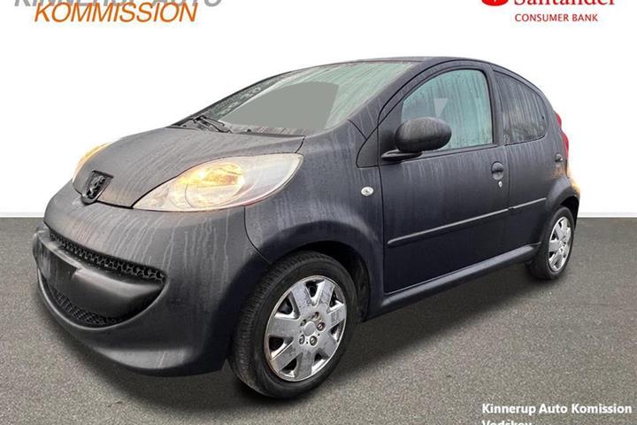 Sort Peugeot 107 fra 2008