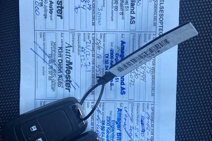 Hvid Chevrolet Cruze fra 2013