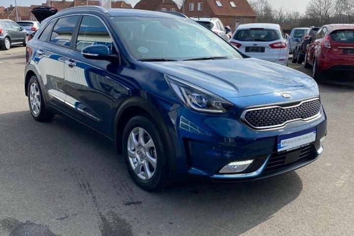 Blå Kia Niro fra 2019
