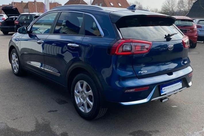 Blå Kia Niro fra 2019