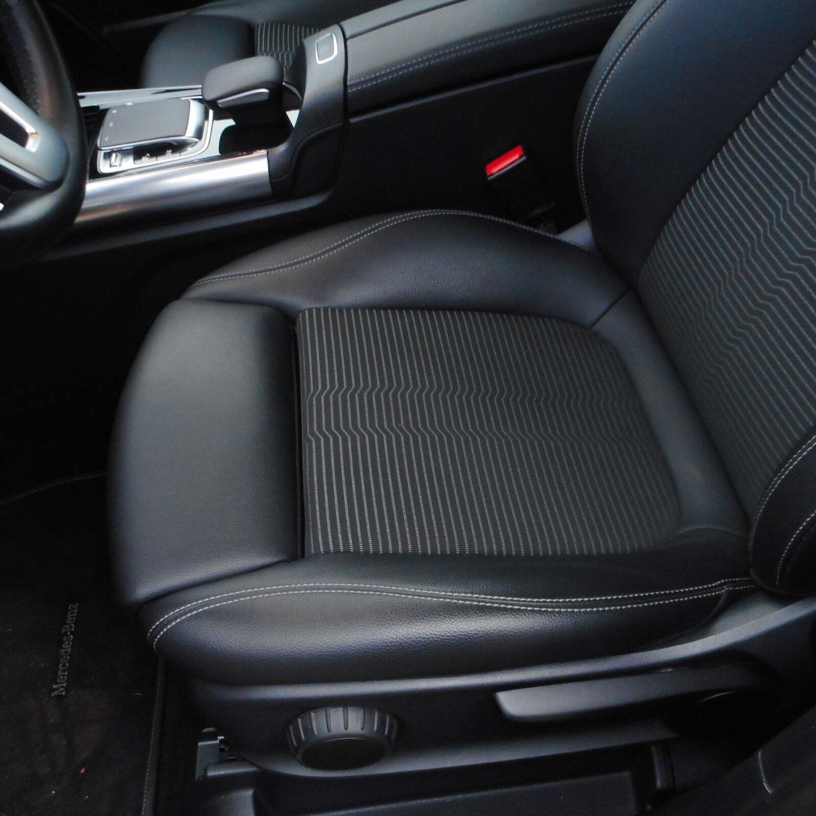 Mercedes B220 d