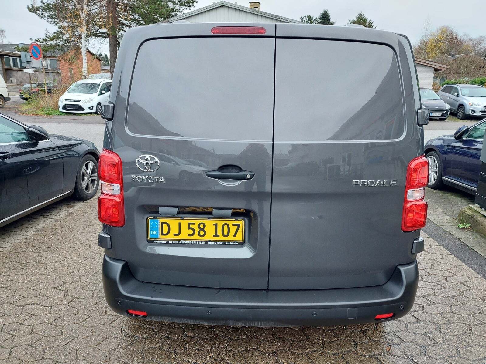 Toyota ProAce 1,5 D 120 Medium Comfort