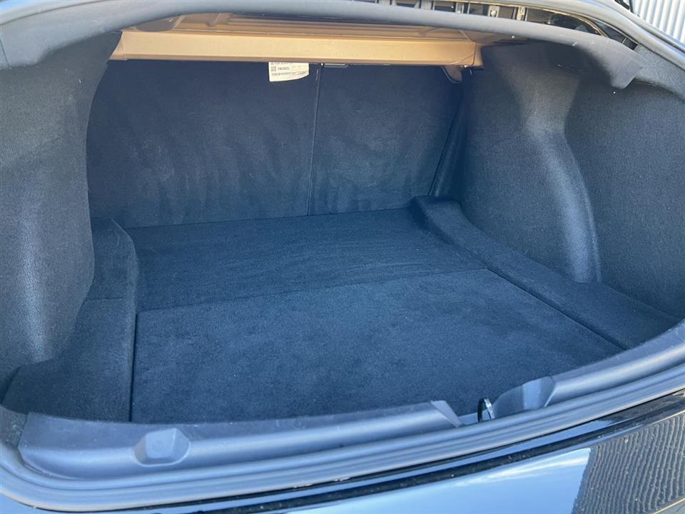 Sort Tesla Model 3 fra 2019