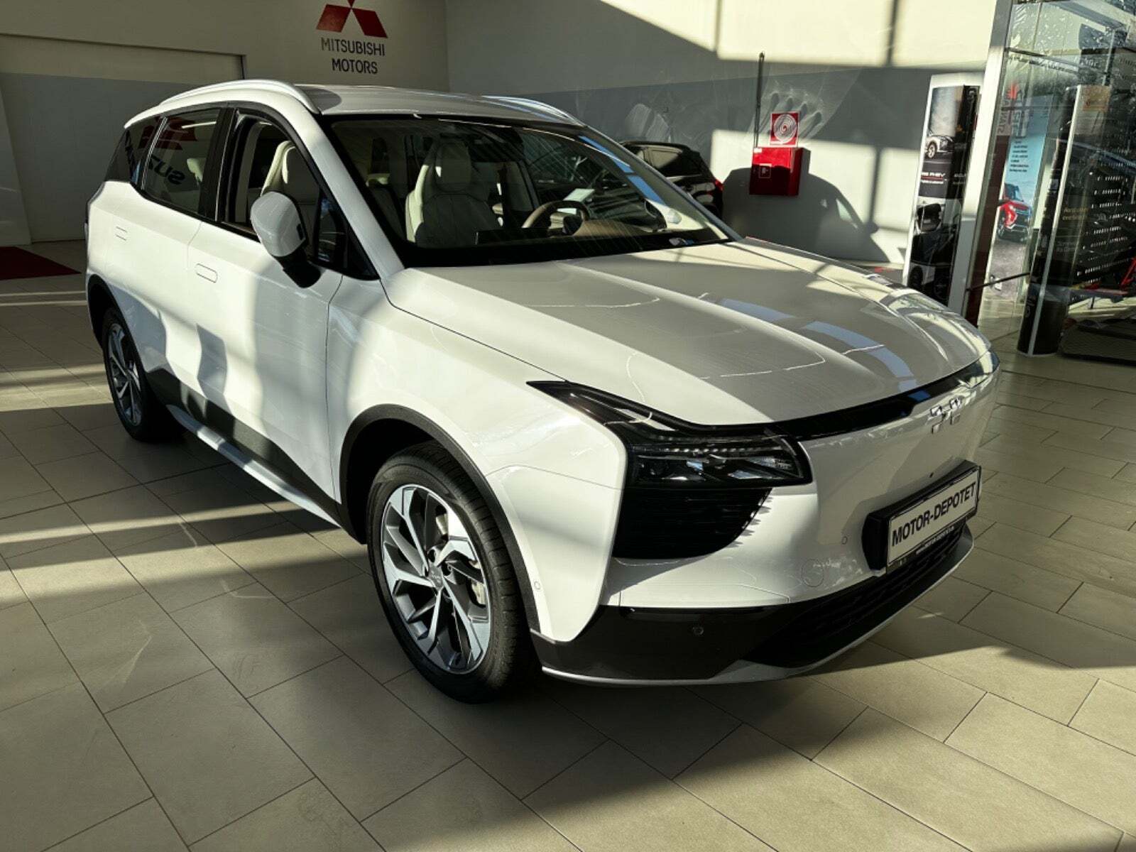 Hvid Aiways U5 fra 2021