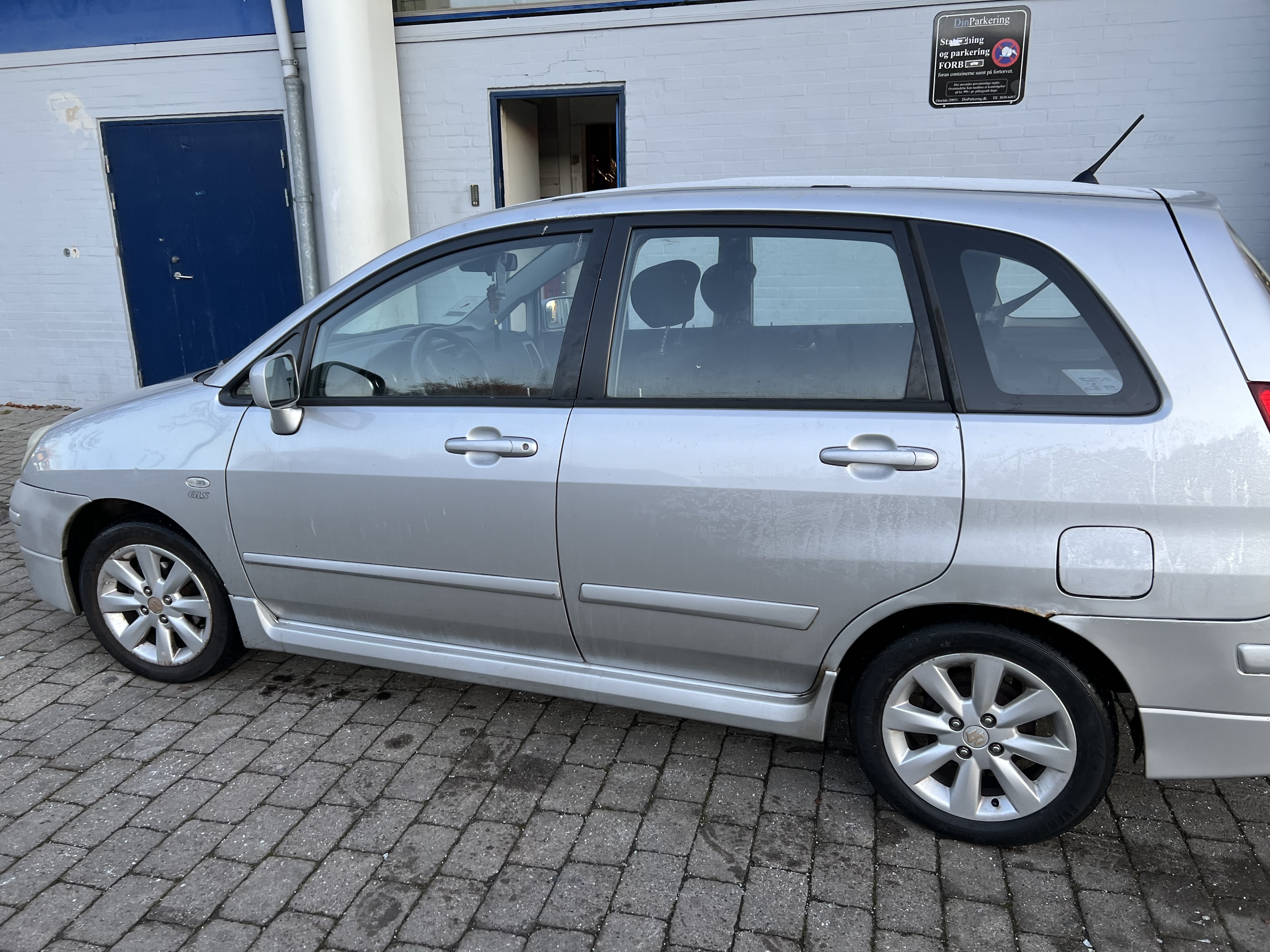 undefined Suzuki Liana fra 2004