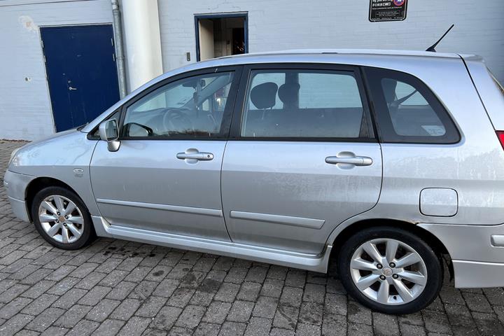 undefined Suzuki Liana fra 2004