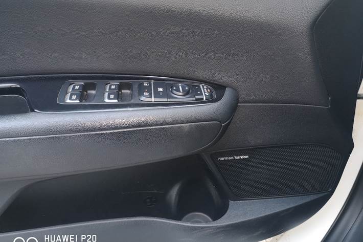 Hvid Kia Optima fra 2018