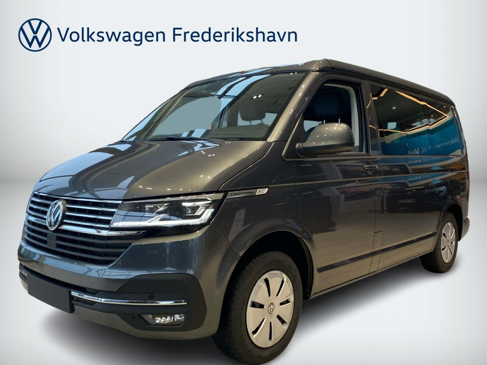 Grå VW California fra 2022