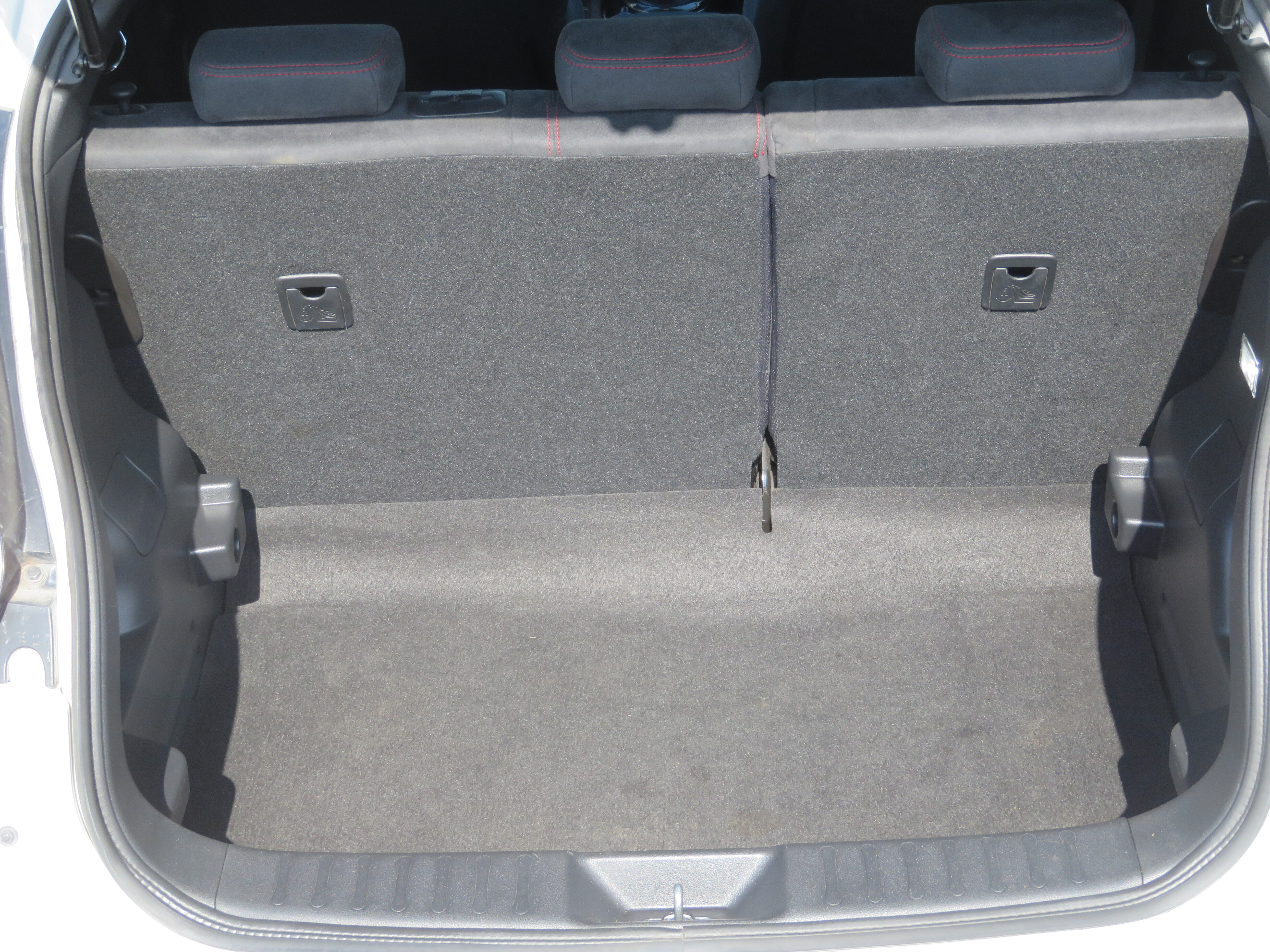 Hvid Nissan Juke fra 2015