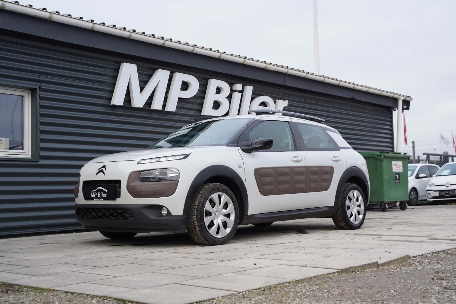 Grå Citroën C4 Cactus fra 2014