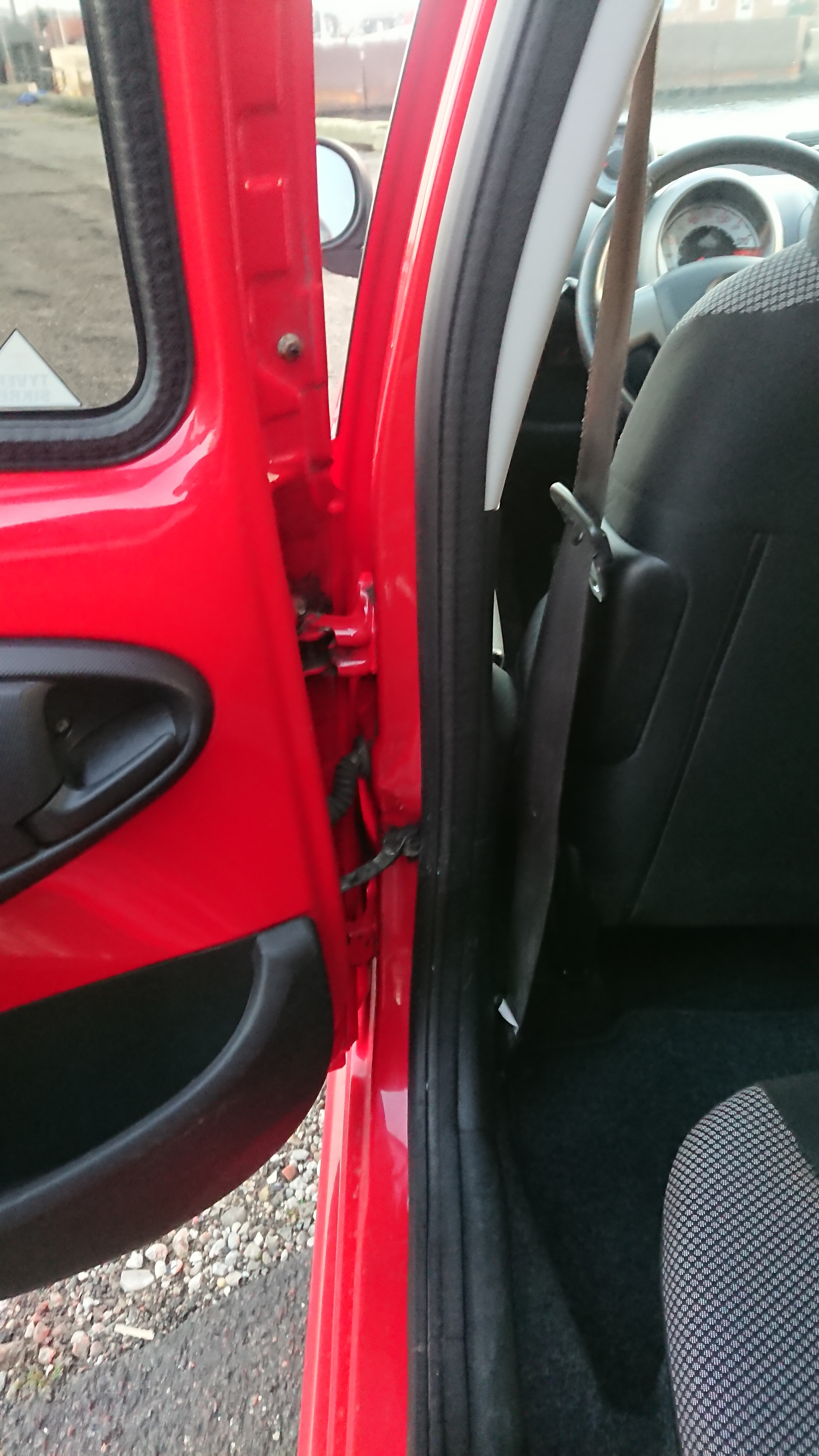 Rød Toyota Aygo fra 2012