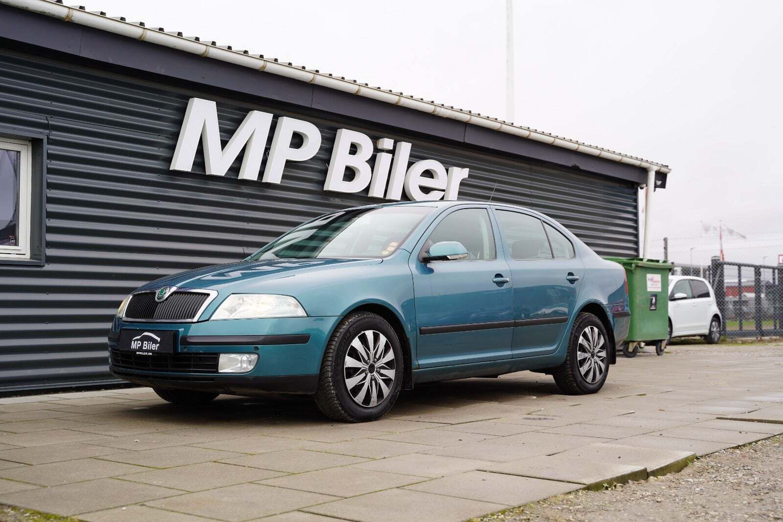 Grøn Skoda Octavia fra 2005