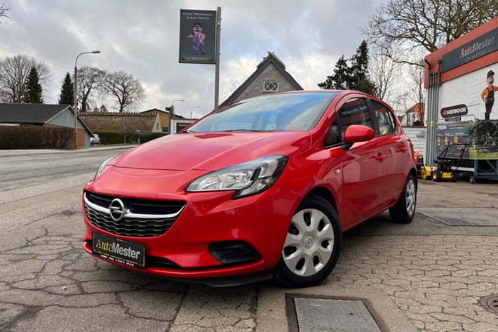 Grå Opel Corsa fra 2015