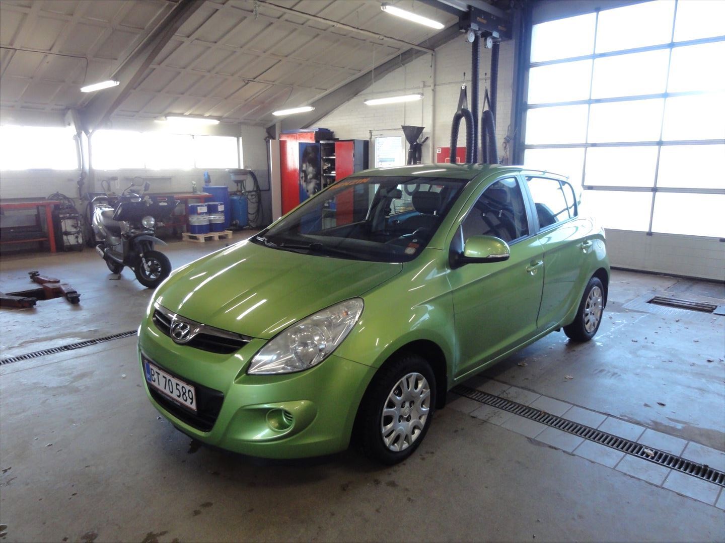 Grøn Hyundai i20 fra 2011