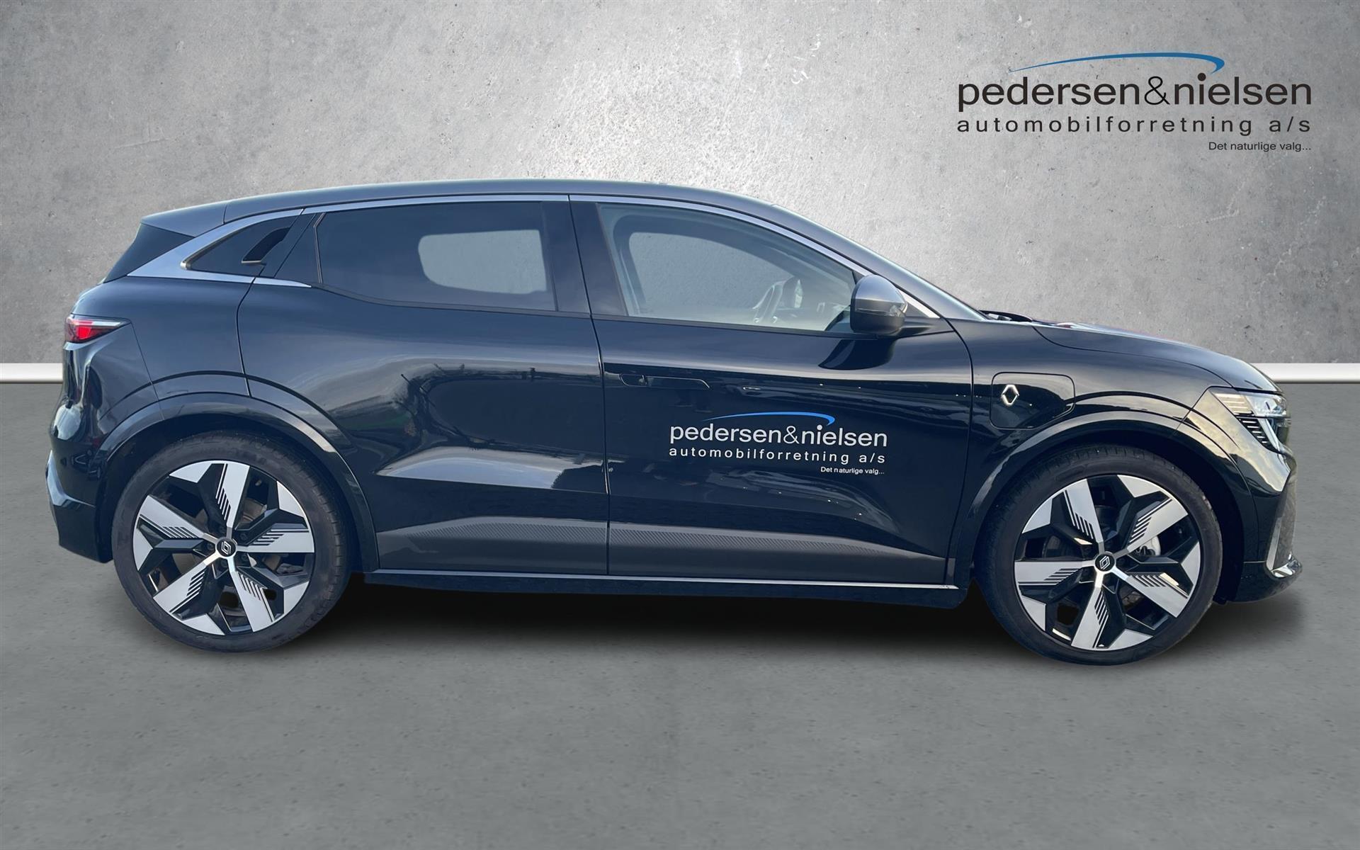 Sort Renault Mégane fra 2022
