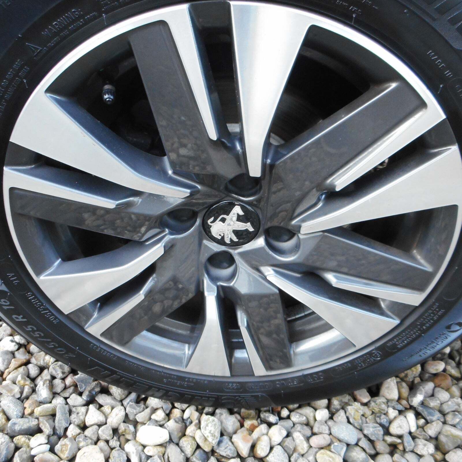 undefined Peugeot 2008 fra 2018