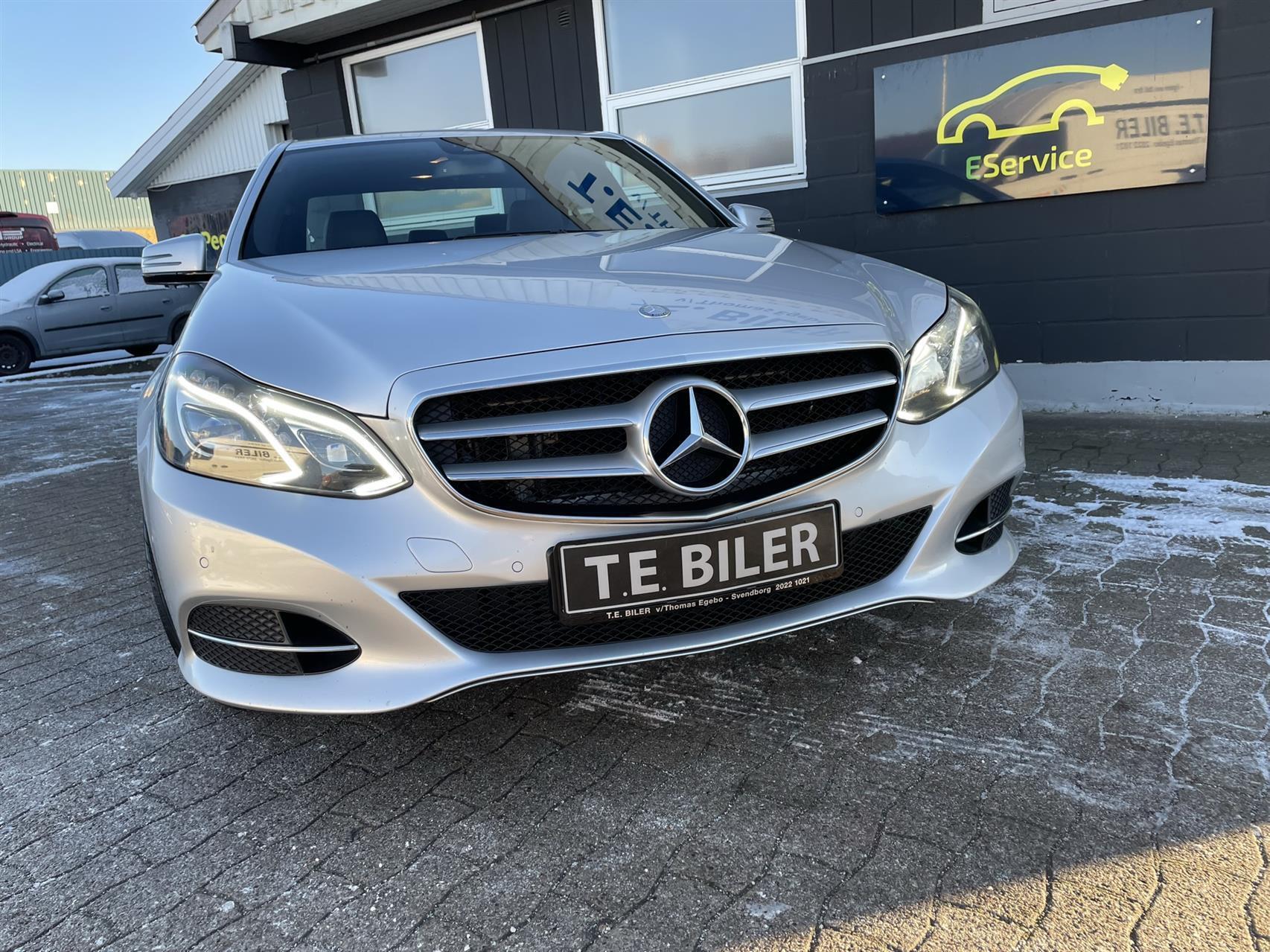 Sølv Mercedes E350 d fra 2014