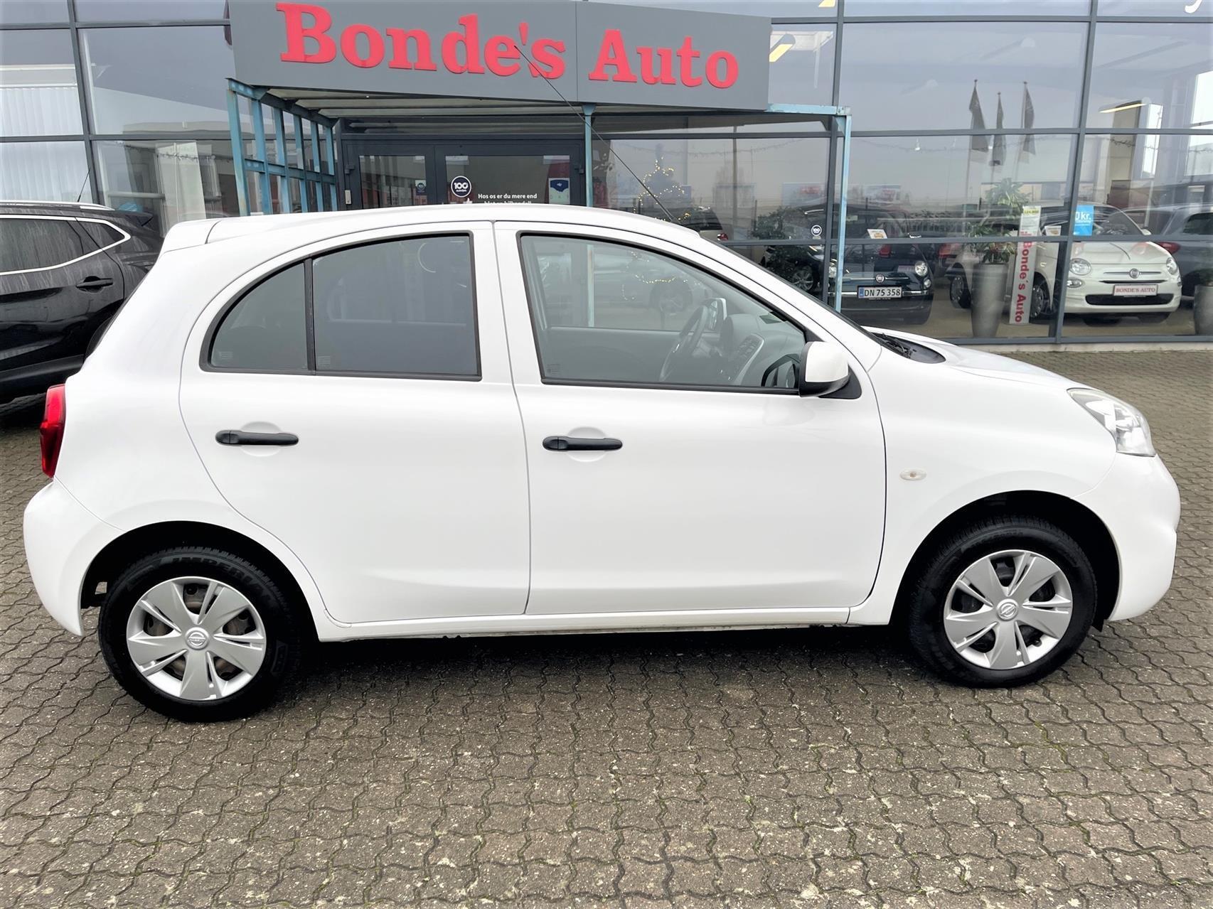 Hvid Nissan Micra fra 2014