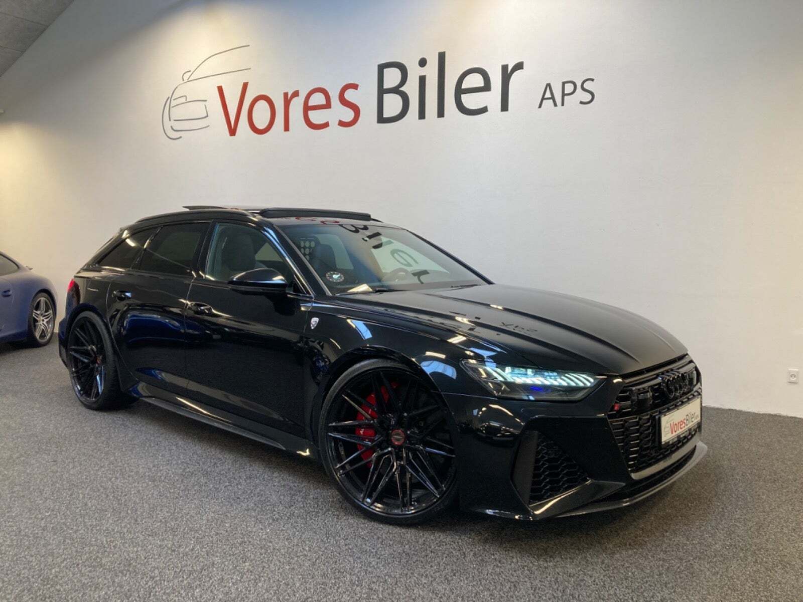 Grå Audi RS6 fra 2020