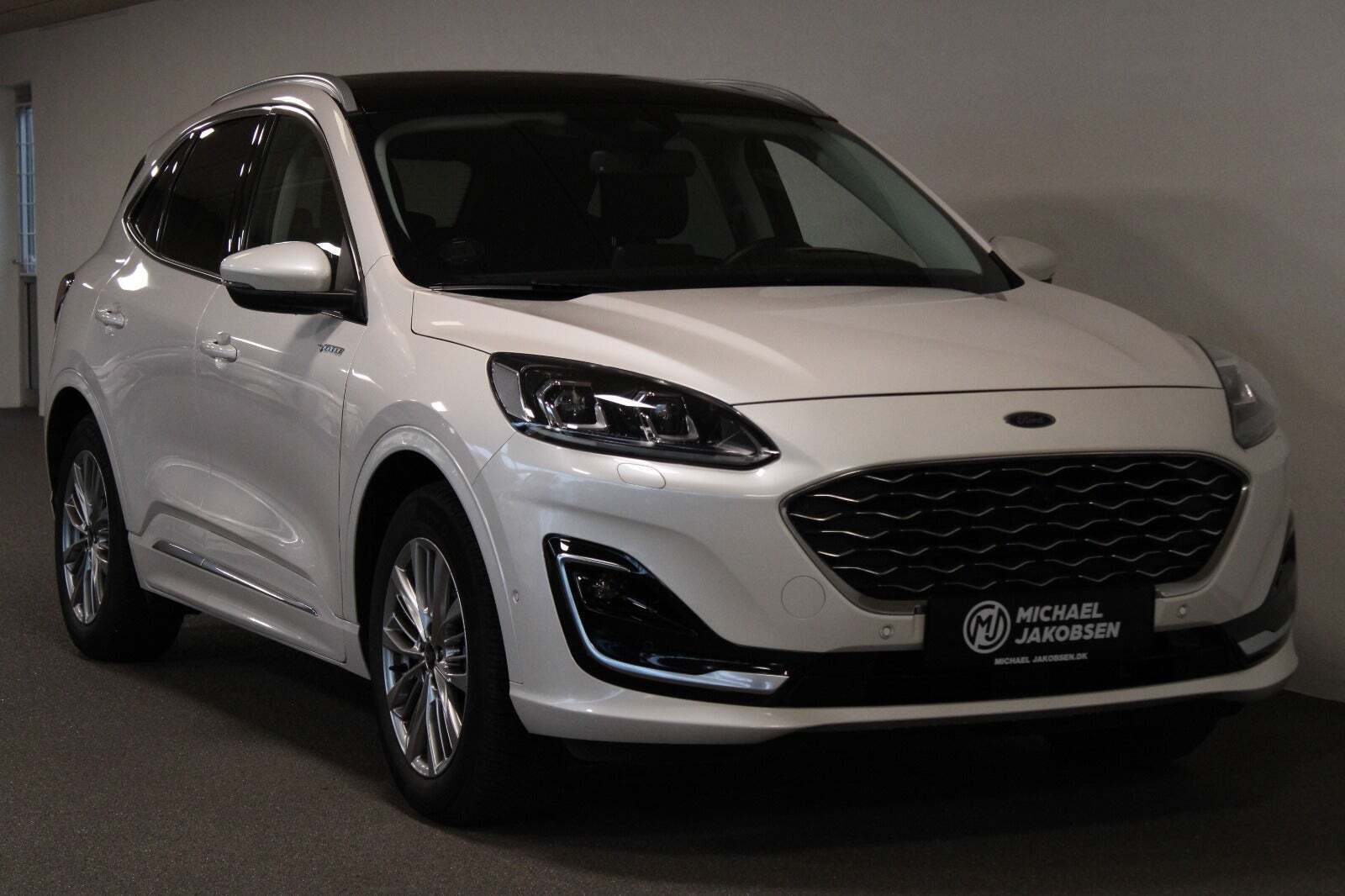 Ford Kuga 2.5 Duratec Phev Vignale Cvt Ford Kuga 2,5 PHEV Vignale CVT - 349.900 kr