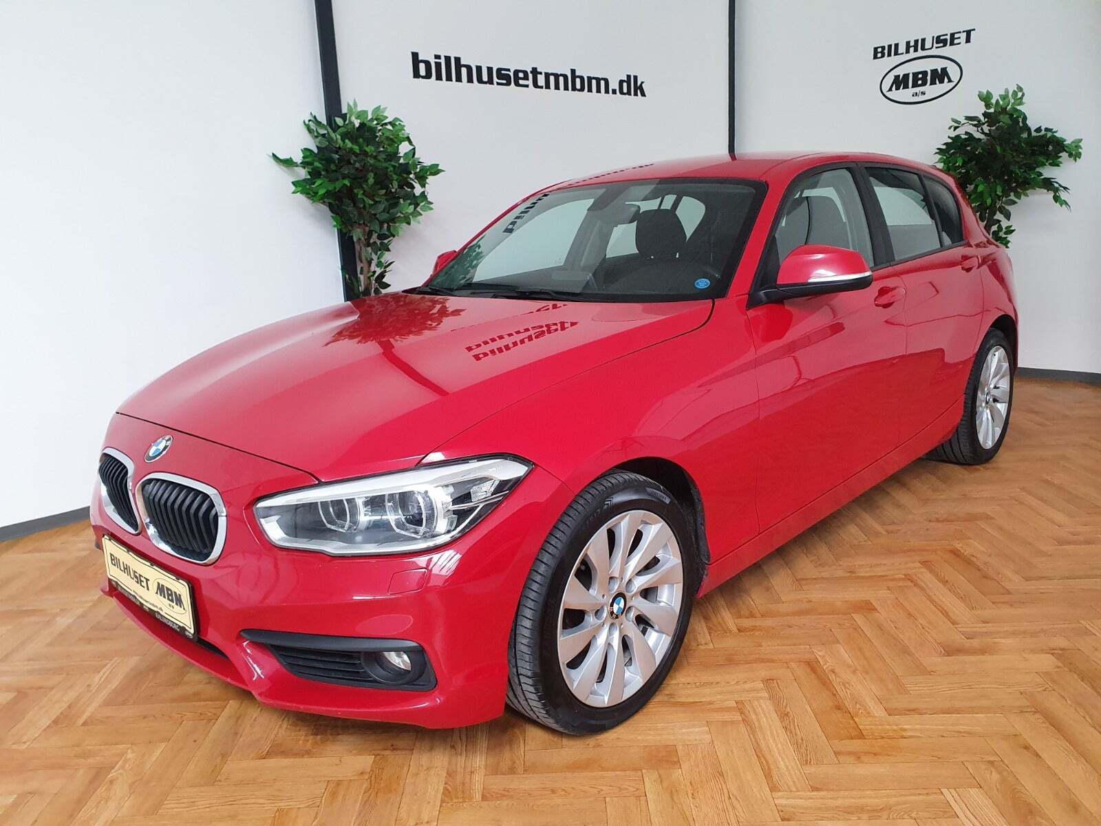 undefined BMW 118d fra 2016