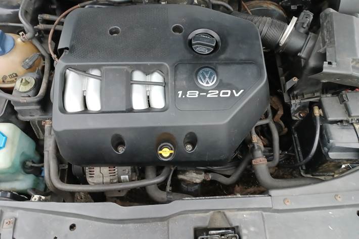 Sort VW Golf fra 1998