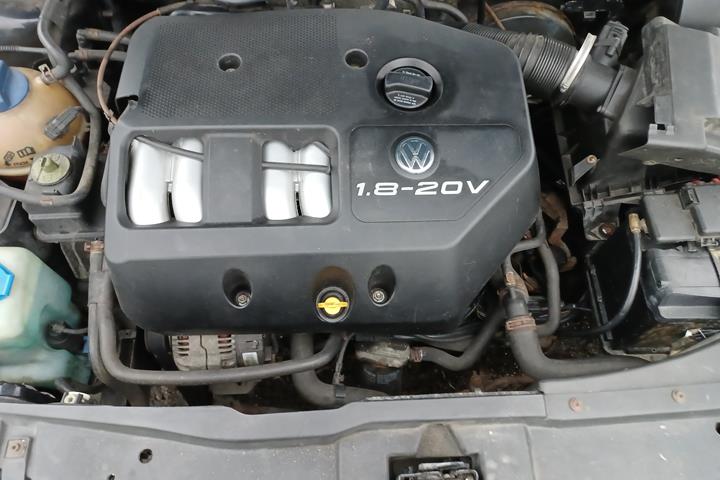 Sort VW Golf fra 1998