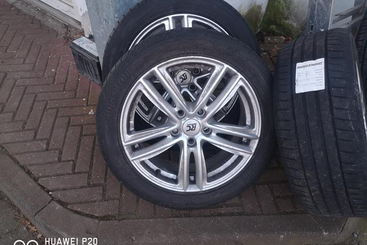 Sort Mazda 6 fra 2010