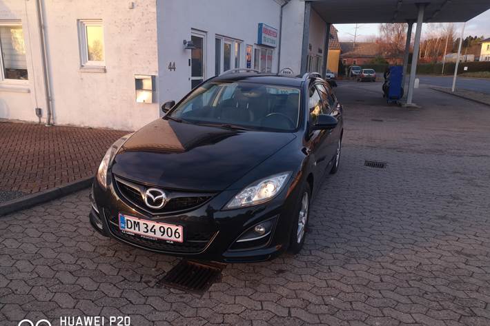 Sort Mazda 6 fra 2010