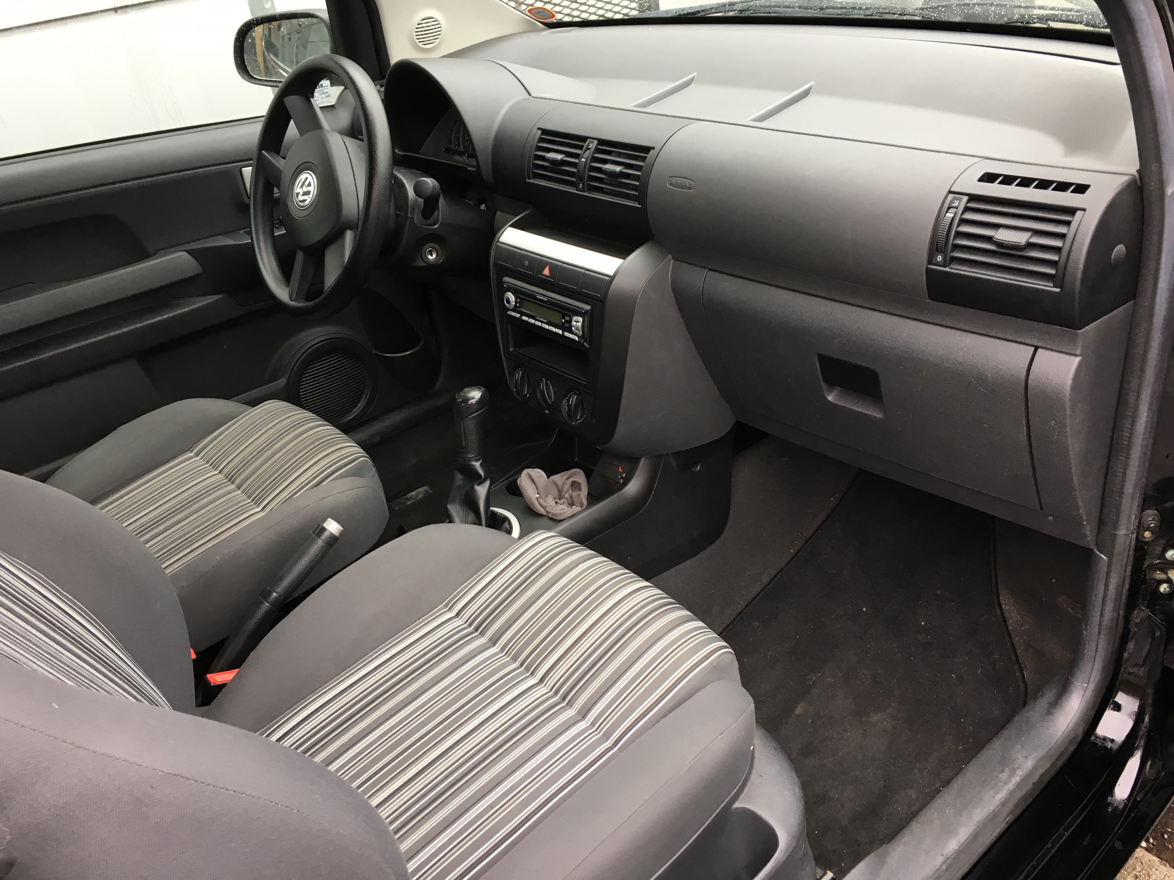 Sort VW Fox fra 2005