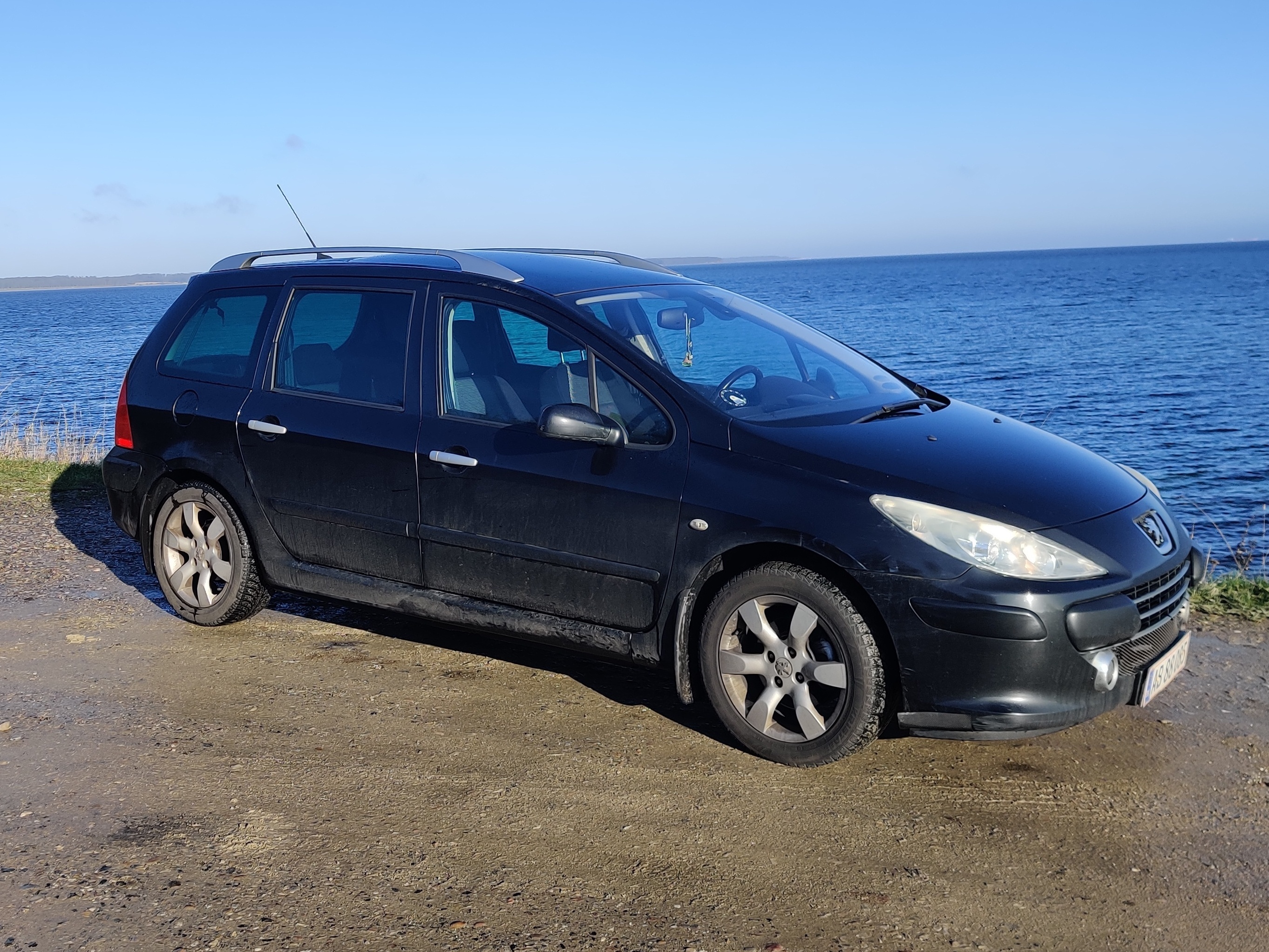 Sort Peugeot 307 fra 2006