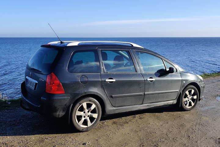Sort Peugeot 307 fra 2006