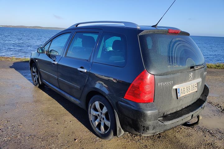 Sort Peugeot 307 fra 2006