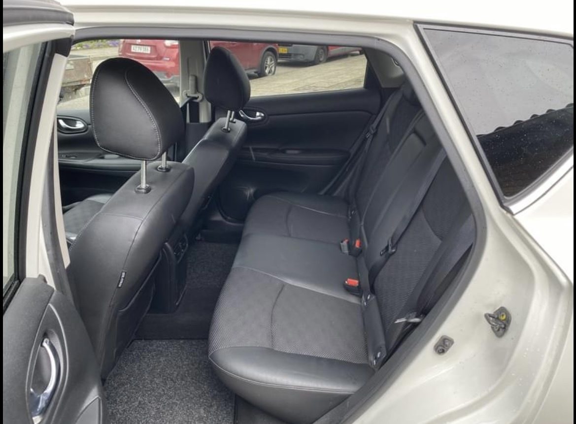 Hvid Nissan Pulsar fra 2017