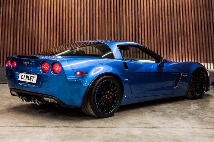Blå Corvette C6 fra 2008