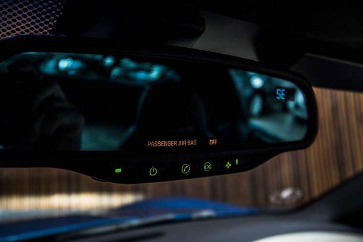 Blå Corvette C6 fra 2008