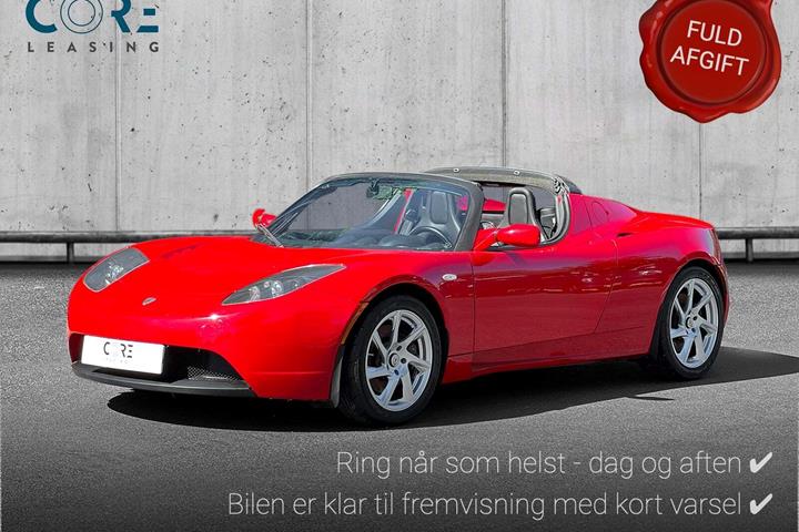 Rød Tesla Roadster fra 2009
