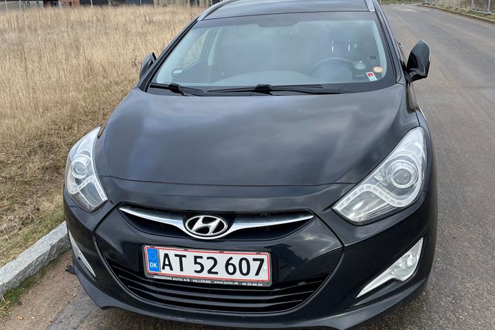 Sort Hyundai i40 fra 2012