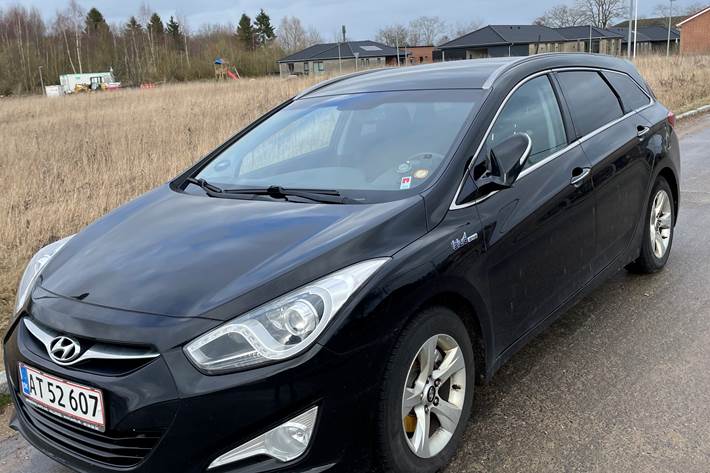 Sort Hyundai i40 fra 2012