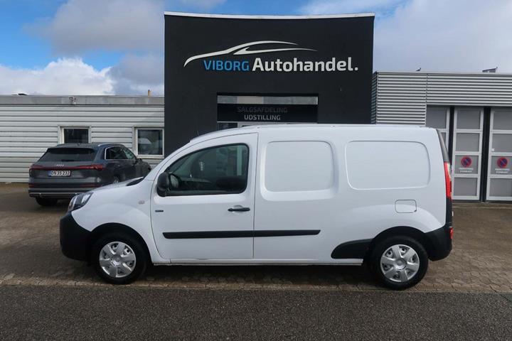 Hvid Renault Kangoo fra 2018 set udefra