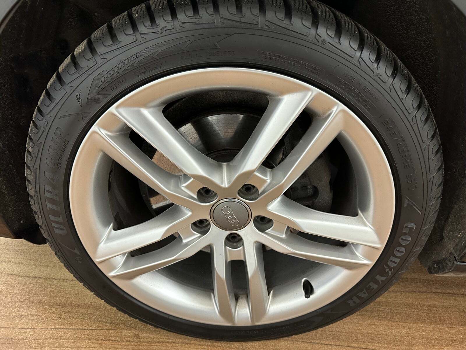 Sort Audi A4 fra 2016